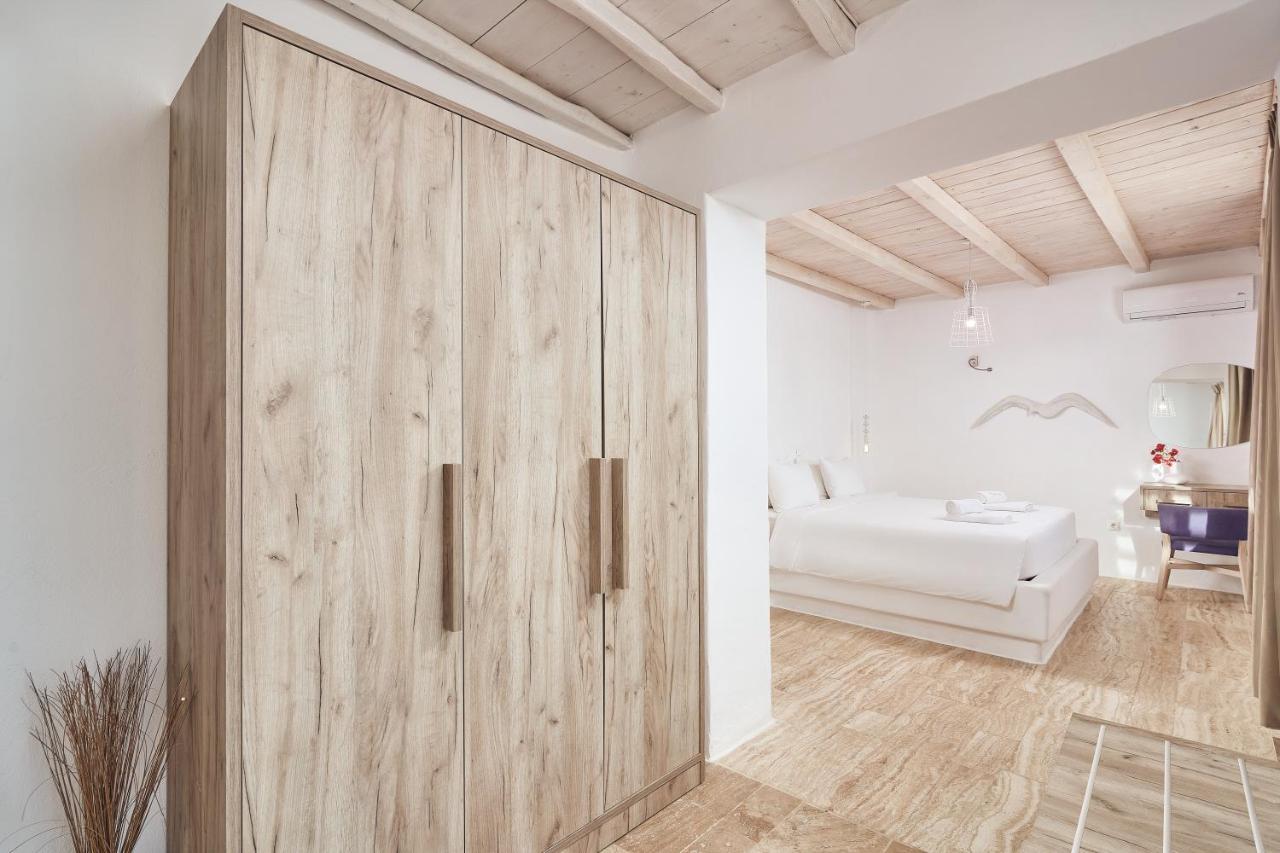 Villa Petrolefko By Ethos Hospitality Ornos  Ngoại thất bức ảnh